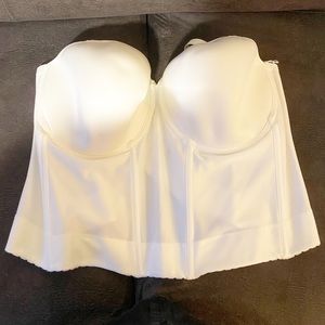 NWT Elomi Moulded Bustier